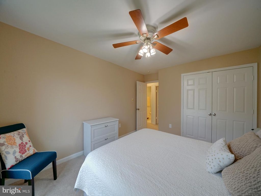 Image 58 of property listing at 2813 CABIN CREEK DR, Burtonsville, MD 20866