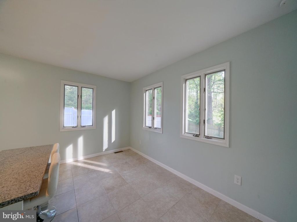 Image 70 of property listing at 2813 CABIN CREEK DR, Burtonsville, MD 20866