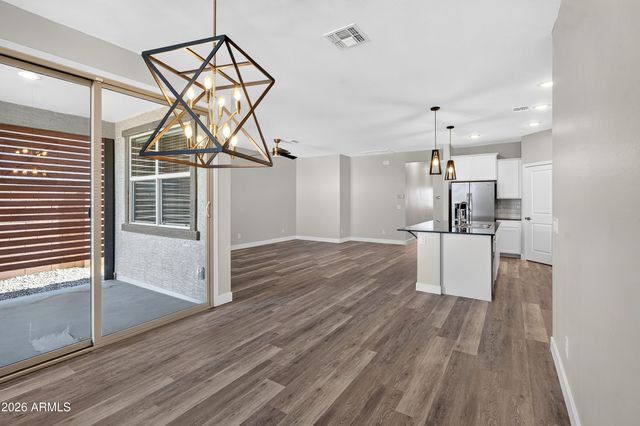 20057 N GRANTHAM Road, Maricopa, AZ 85138
