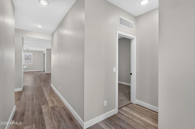 20057 N GRANTHAM Road, Maricopa, AZ 85138