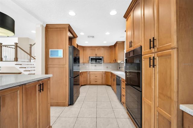3992 ORCHARD HILL CIRCLE, Palm Harbor, FL 34684
