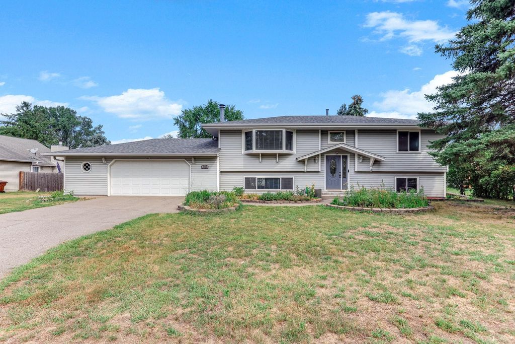 3855 66th Street E, Inver Grove Heights, MN 55076 — exterior