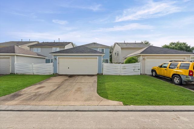 11929 Sanspereil Drive, Houston, TX 77047