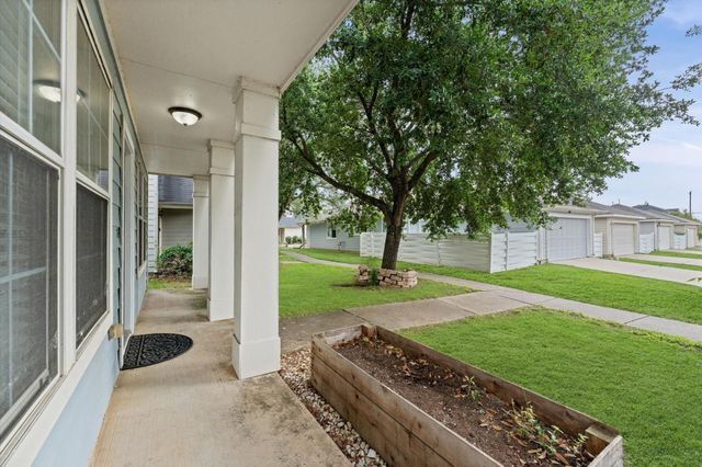 11929 Sanspereil Drive, Houston, TX 77047