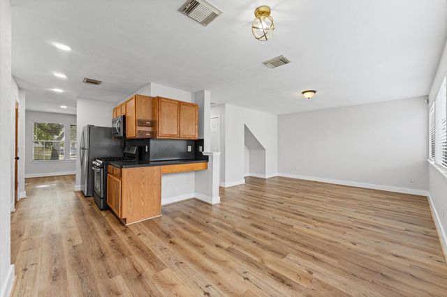 11929 Sanspereil Drive, Houston, TX 77047