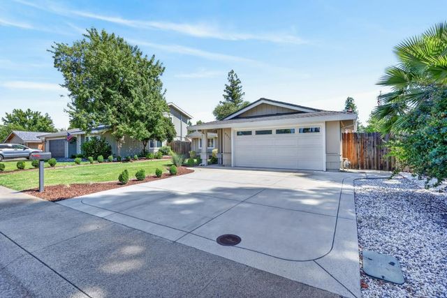 8312 Berman Walk Way, Citrus Heights, CA 95610