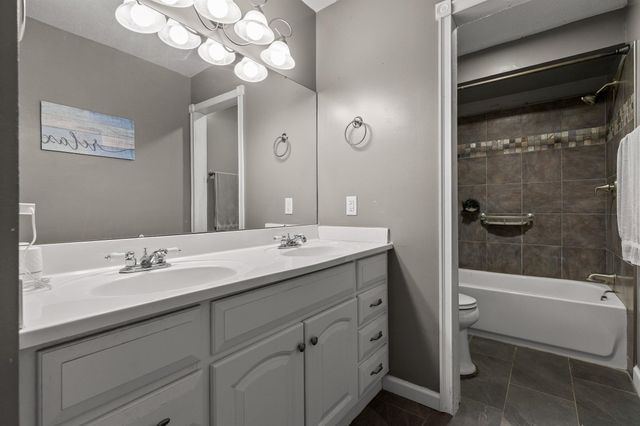 2404 Horseshoe Drive, Soddy Daisy, TN 37379