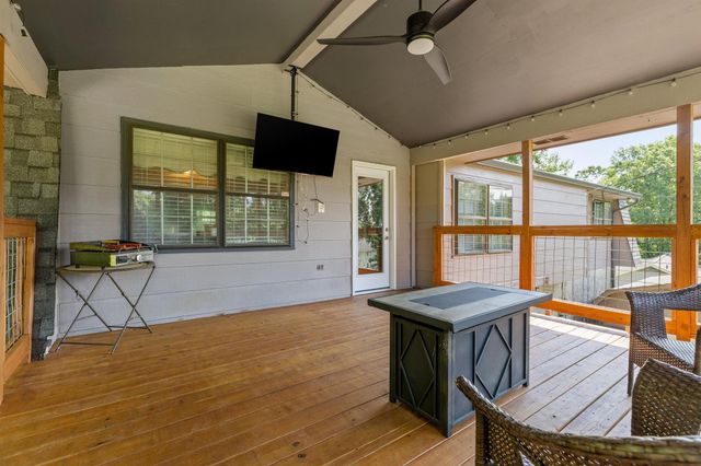 2404 Horseshoe Drive, Soddy Daisy, TN 37379