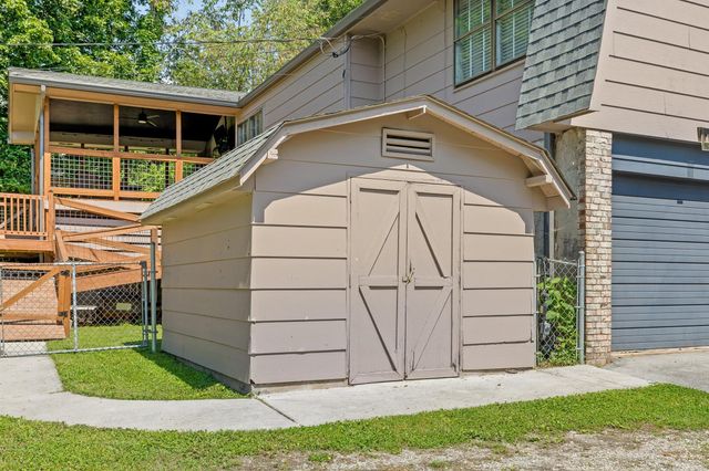 2404 Horseshoe Drive, Soddy Daisy, TN 37379