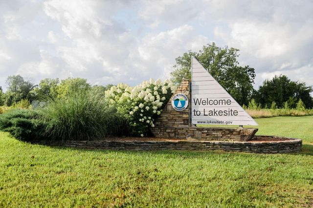 2404 Horseshoe Drive, Soddy Daisy, TN 37379