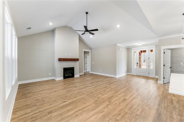 117 FALCON CREST WAY Way, Pickens, SC 29671