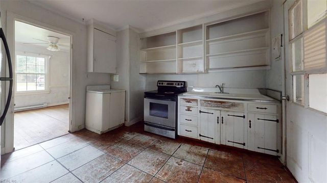 41 Orchard ST, Sunbury, NC 27979