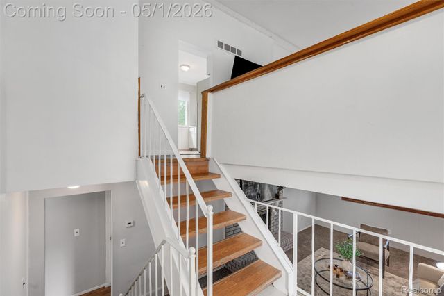 42646 Somerset Drive, Canton Charter Township, MI 48187