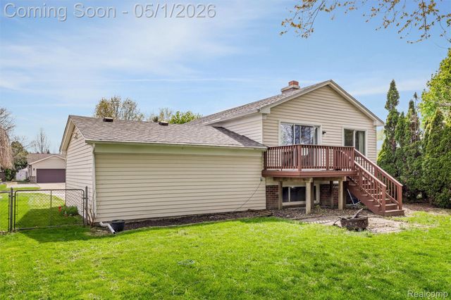 42646 Somerset Drive, Canton Charter Township, MI 48187