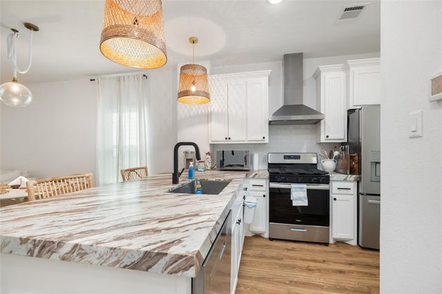 168 Capetown, Montgomery, TX 77356
