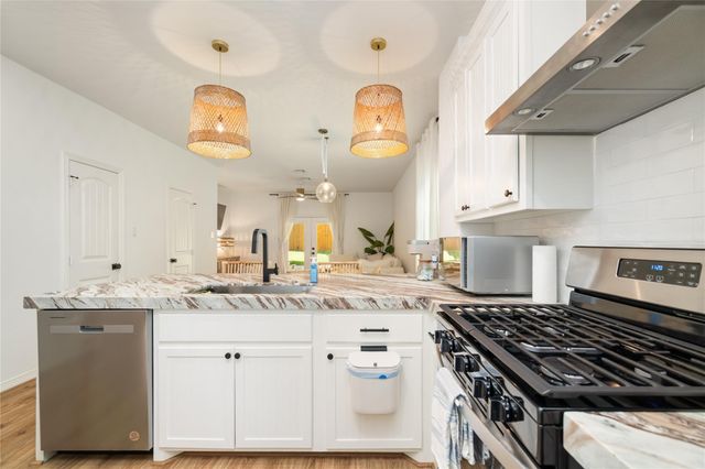 168 Capetown, Montgomery, TX 77356