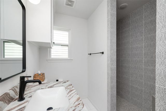 168 Capetown, Montgomery, TX 77356