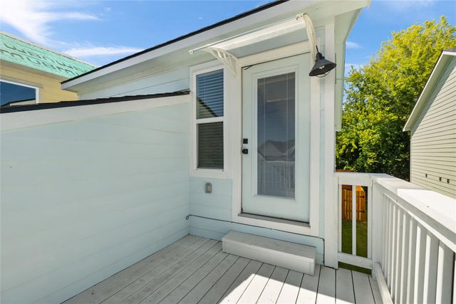 168 Capetown, Montgomery, TX 77356