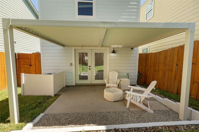 168 Capetown, Montgomery, TX 77356