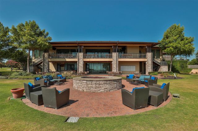 168 Capetown, Montgomery, TX 77356