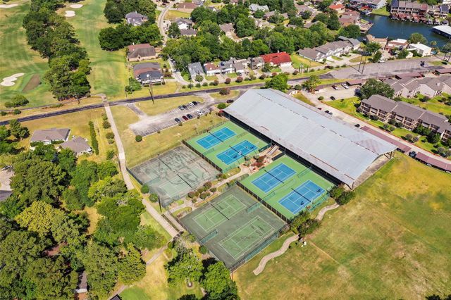 168 Capetown, Montgomery, TX 77356