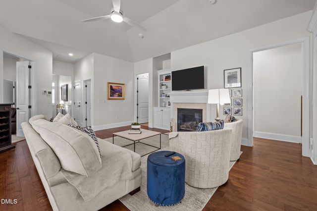 2 Calwell Creek Drive, Chapel Hill, NC 27517