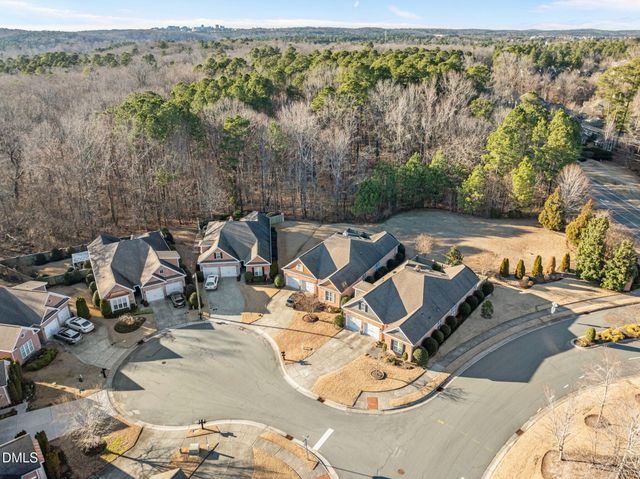 2 Calwell Creek Drive, Chapel Hill, NC 27517