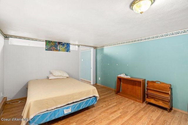 842 Eastriver Spur, Priest River, ID 83856