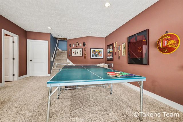 189 Mill Pond Drive 7, Middleville, MI 49333