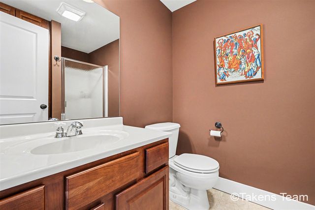 189 Mill Pond Drive 7, Middleville, MI 49333