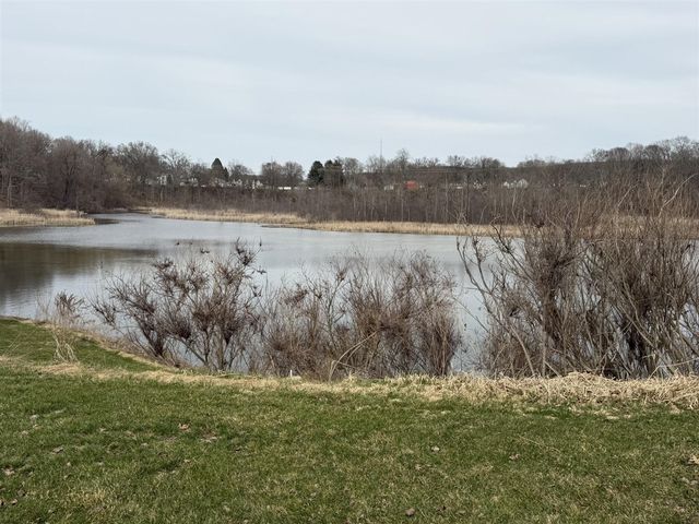 189 Mill Pond Drive 7, Middleville, MI 49333