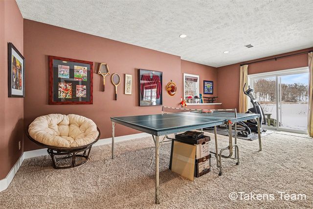 189 Mill Pond Drive 7, Middleville, MI 49333