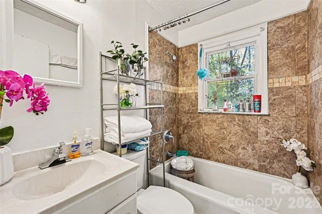 1835 Vinton Street, Charlotte, NC 28216