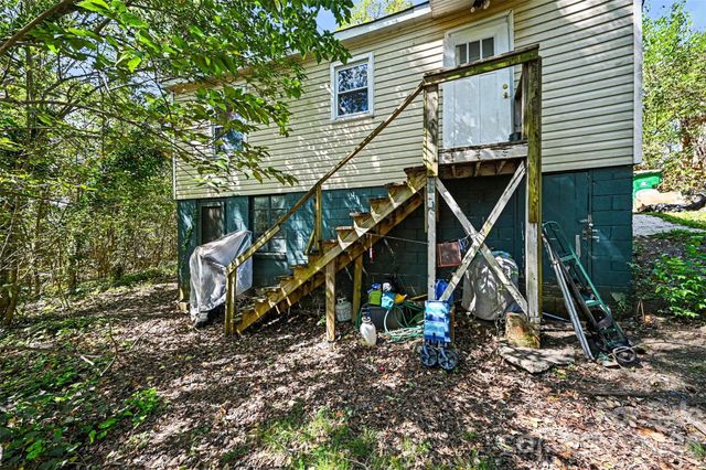 1835 Vinton Street, Charlotte, NC 28216