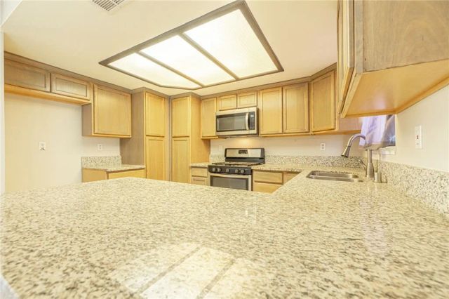 17394 Laredo Vista, Palmdale, CA 93591