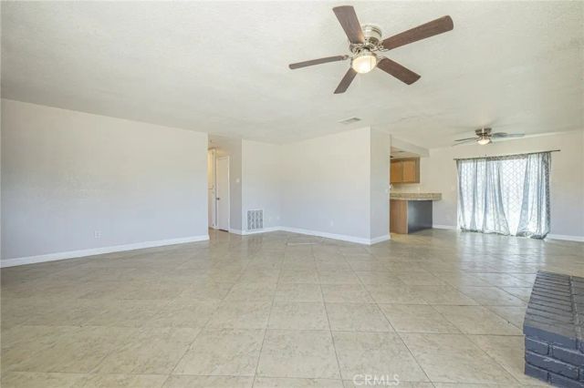 17394 Laredo Vista, Palmdale, CA 93591