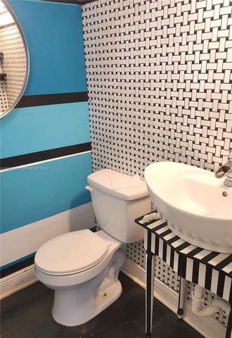 3811 NW 84th Ave 2B, Sunrise, FL 33351