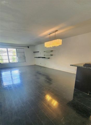 3811 NW 84th Ave 2B, Sunrise, FL 33351