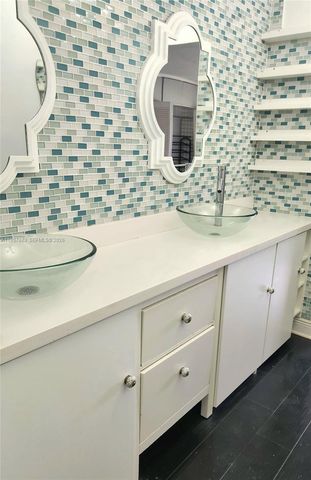 3811 NW 84th Ave 2B, Sunrise, FL 33351