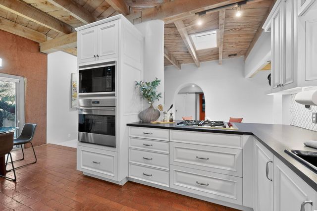 4106 Rio Grande Boulevard NW, Albuquerque, NM 87107