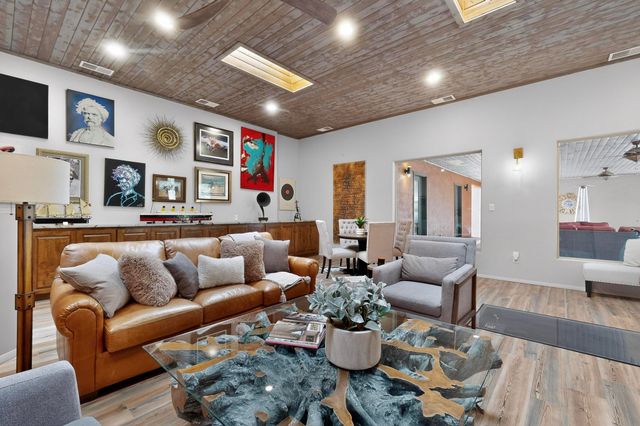 4106 Rio Grande Boulevard NW, Albuquerque, NM 87107