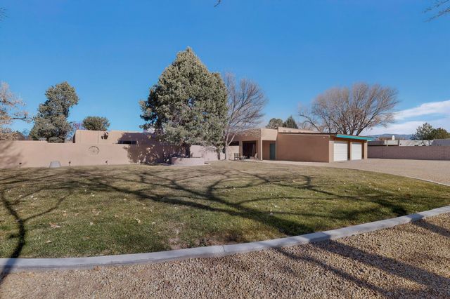 4106 Rio Grande Boulevard NW, Albuquerque, NM 87107