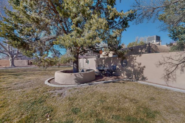 4106 Rio Grande Boulevard NW, Albuquerque, NM 87107