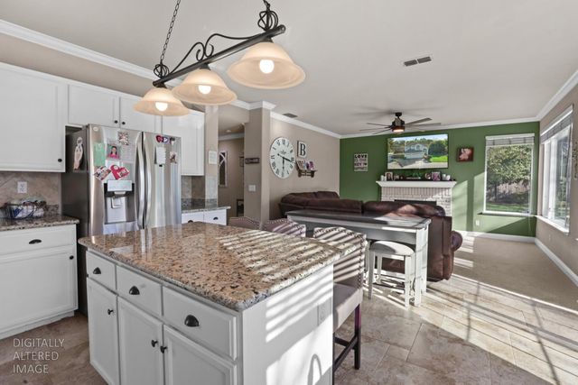 2540 Sequoia St, Lodi, CA 95242