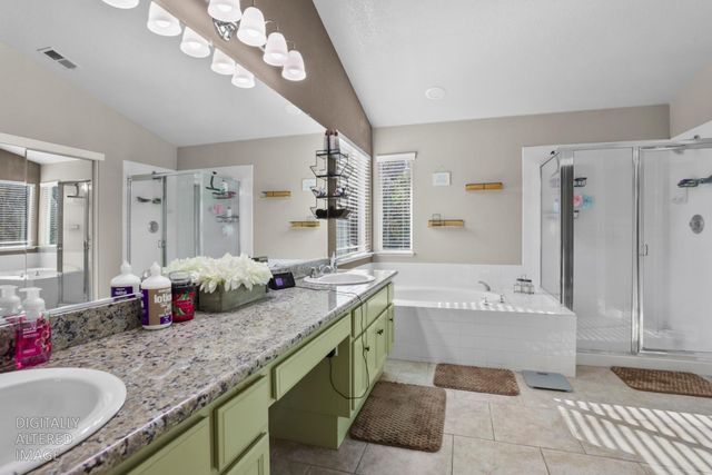2540 Sequoia St, Lodi, CA 95242