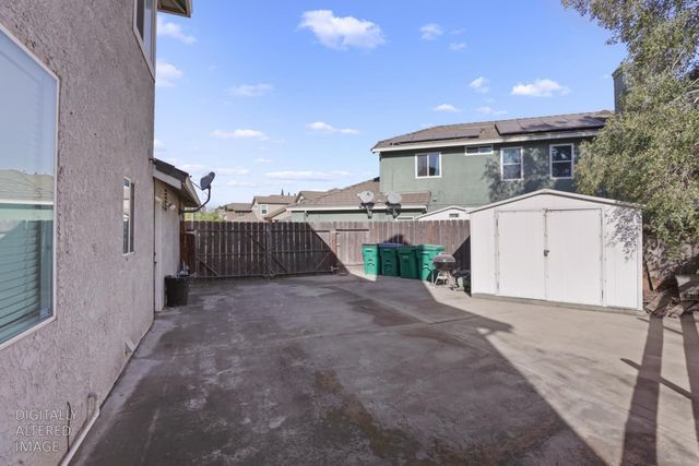 2540 Sequoia St, Lodi, CA 95242