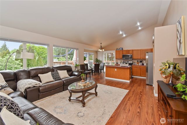 7601 69th Street NE, Marysville, WA 98270