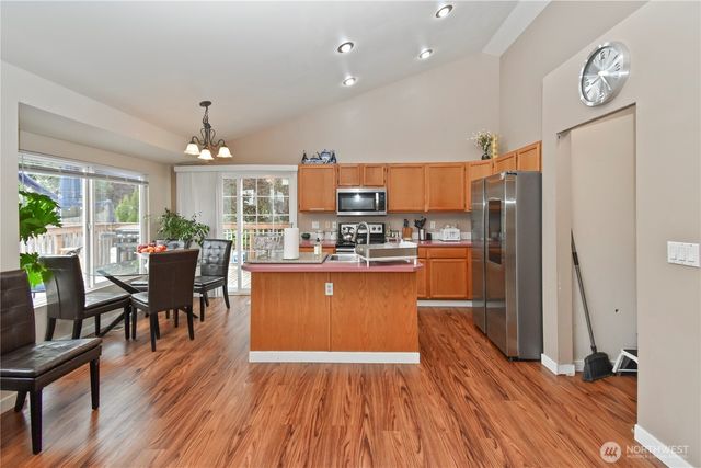 7601 69th Street NE, Marysville, WA 98270