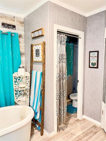 3869 Fm 2095, Cameron, TX 76520