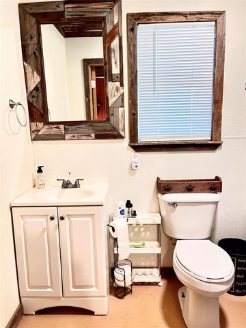 3869 Fm 2095, Cameron, TX 76520